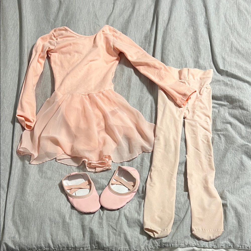 Girls ballet set size 4/5 T - shoes size 9